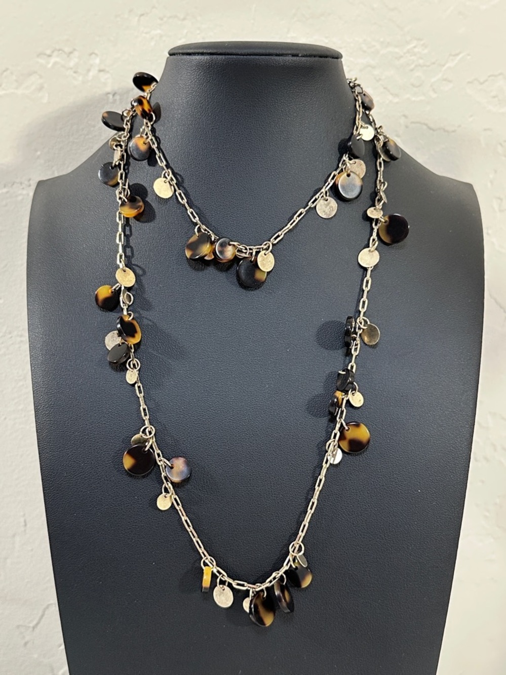 J Crew Vintage Tortoise Shell Disc Gold Tone Boho Necklace